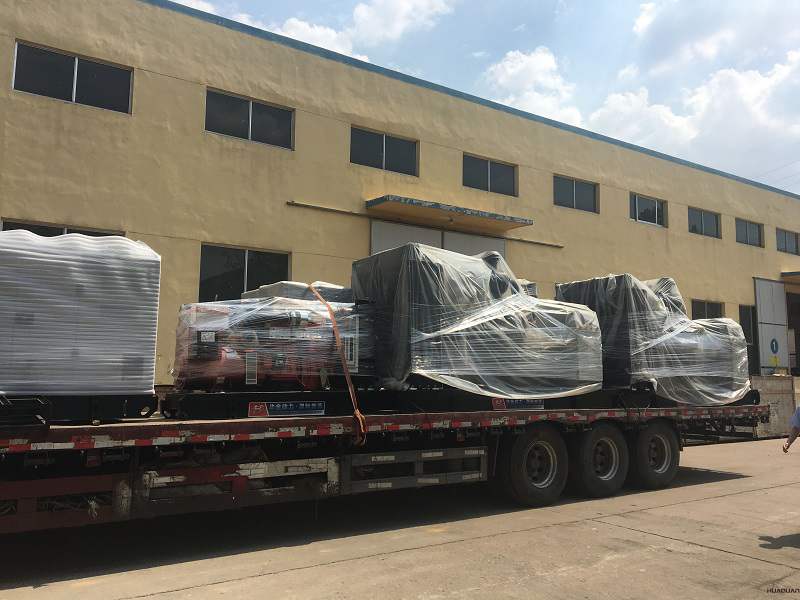 9月26日一臺100kw移動靜音拖車型柴油發電機組發往吉林