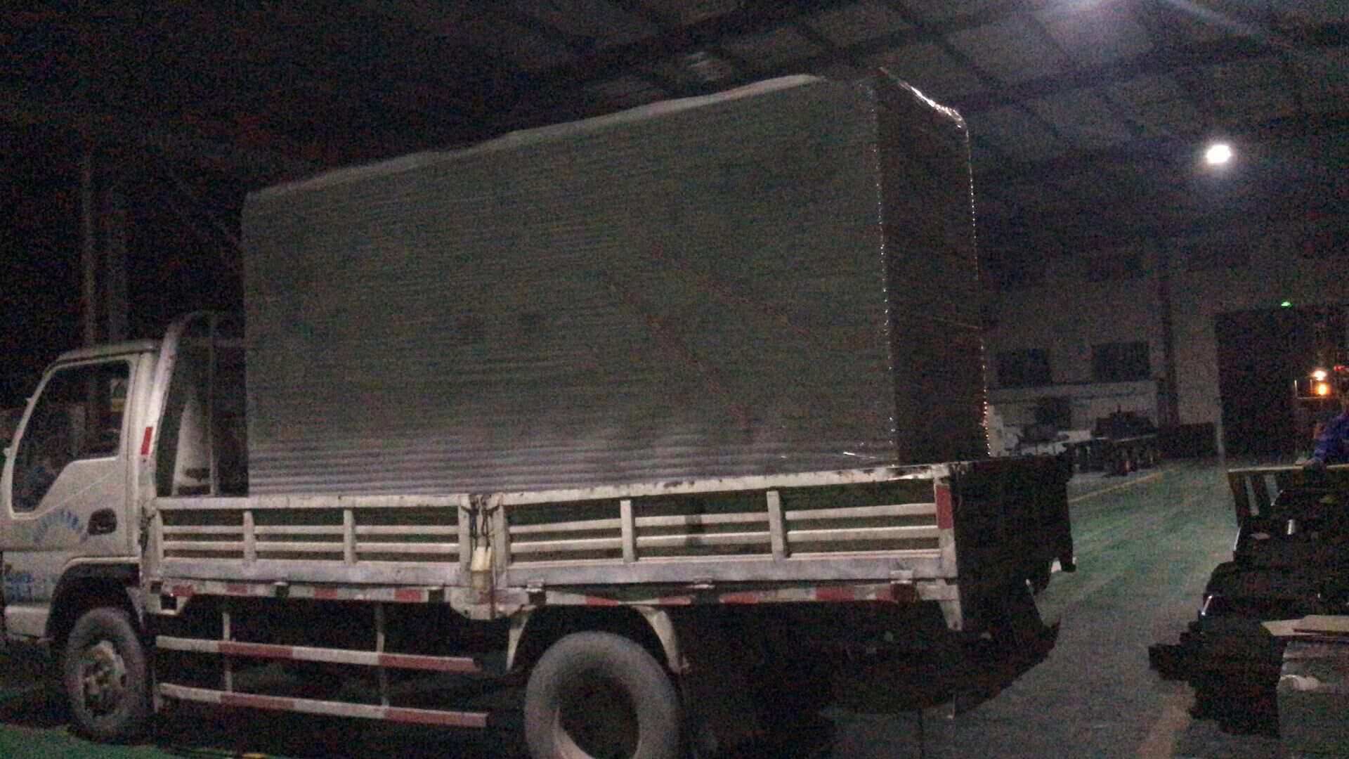 12月25日，孟先生從華全動(dòng)力訂購的75kw四保護(hù)燃?xì)獍l(fā)電機(jī)組現(xiàn)已成功發(fā)往山西省